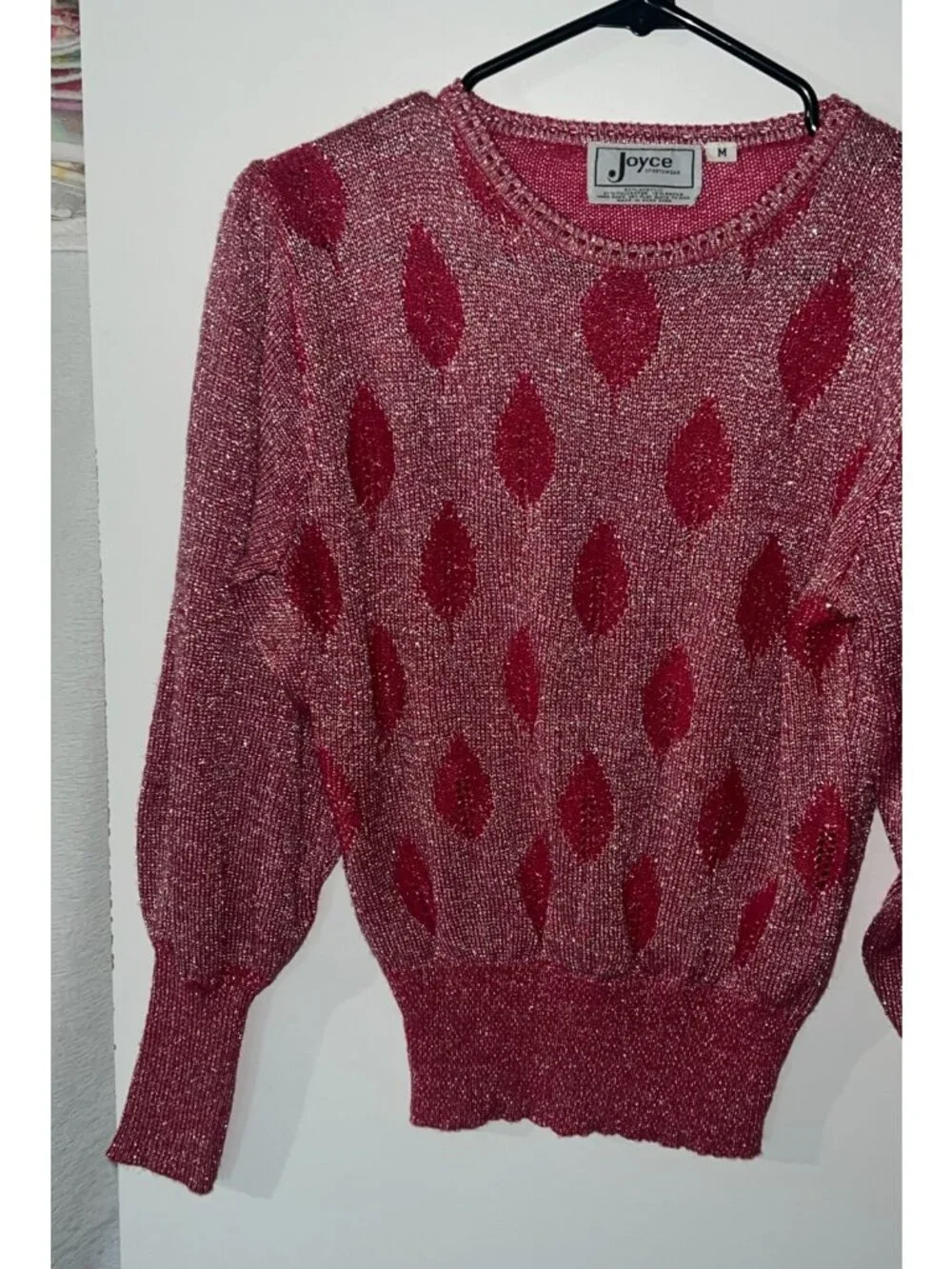 Vintage pink leaf print shimmery long sleeve sweater size M round neckline crop